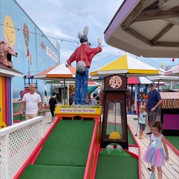 Mini Golf & Amusements
